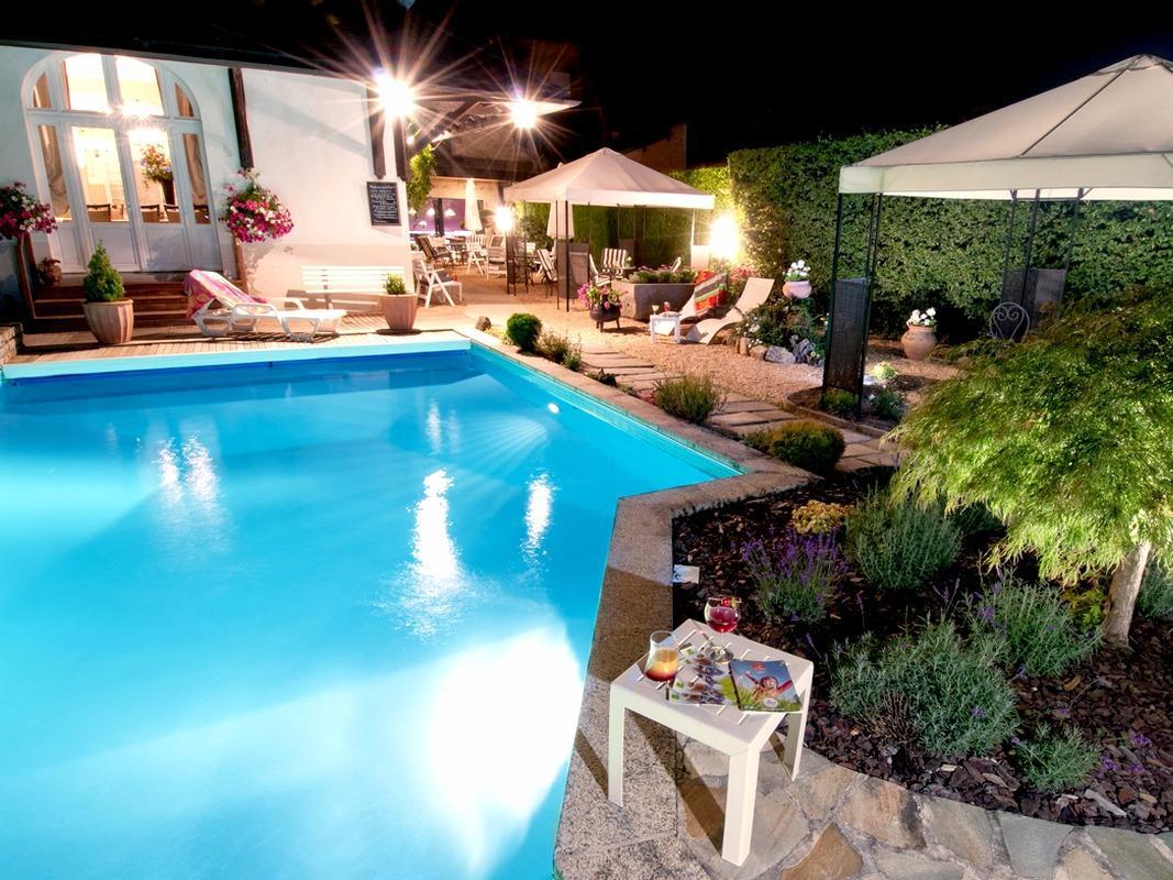 Logis Hotel Restaurant Nougier Saint-Etienne-de-Fursac Екстер'єр фото