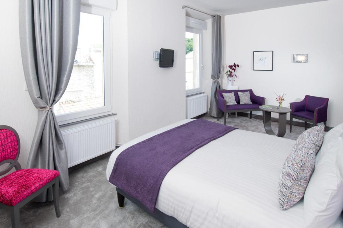 Logis Hotel Restaurant Nougier Saint-Etienne-de-Fursac Номер фото